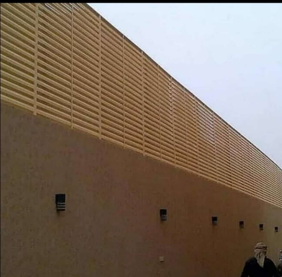 عرض خاص على السواتر المنزلية